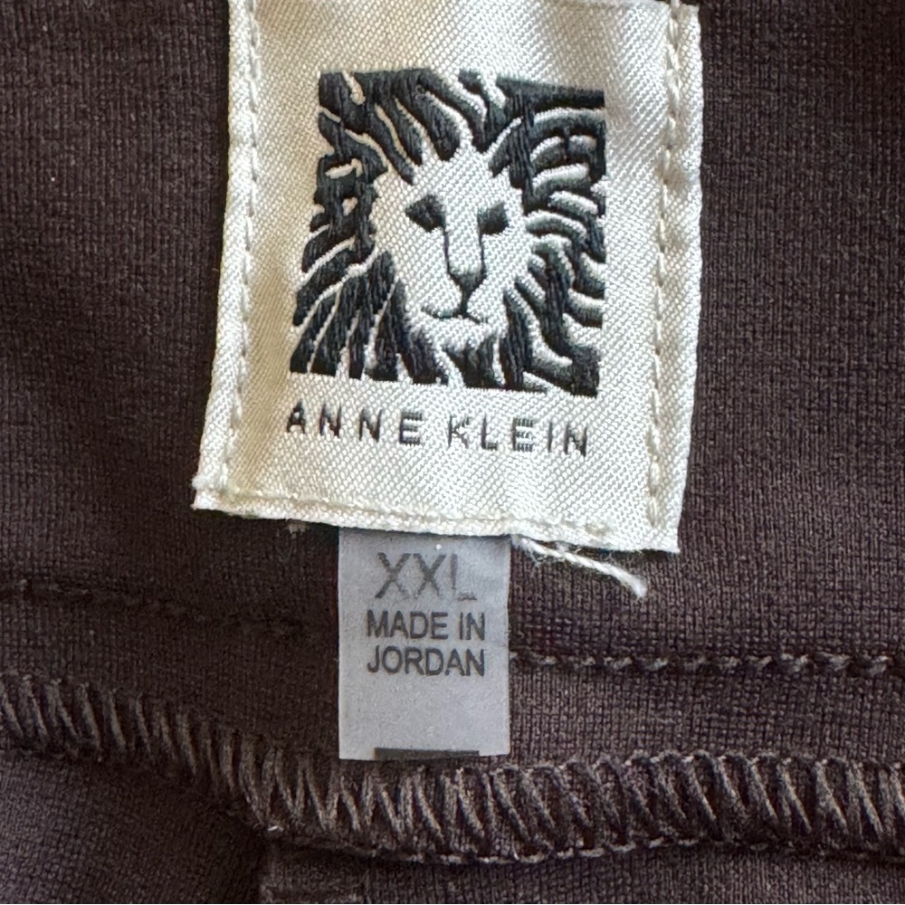Anne Klein 🫐 Dark Brown Ponte Knit Ankle Pants - Picture 8 of 12
